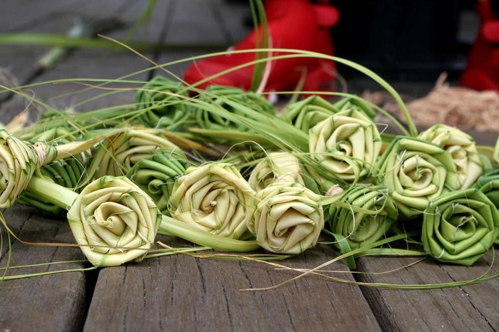 Charleston Sweetgrass Roses - Handmade By Street Artists